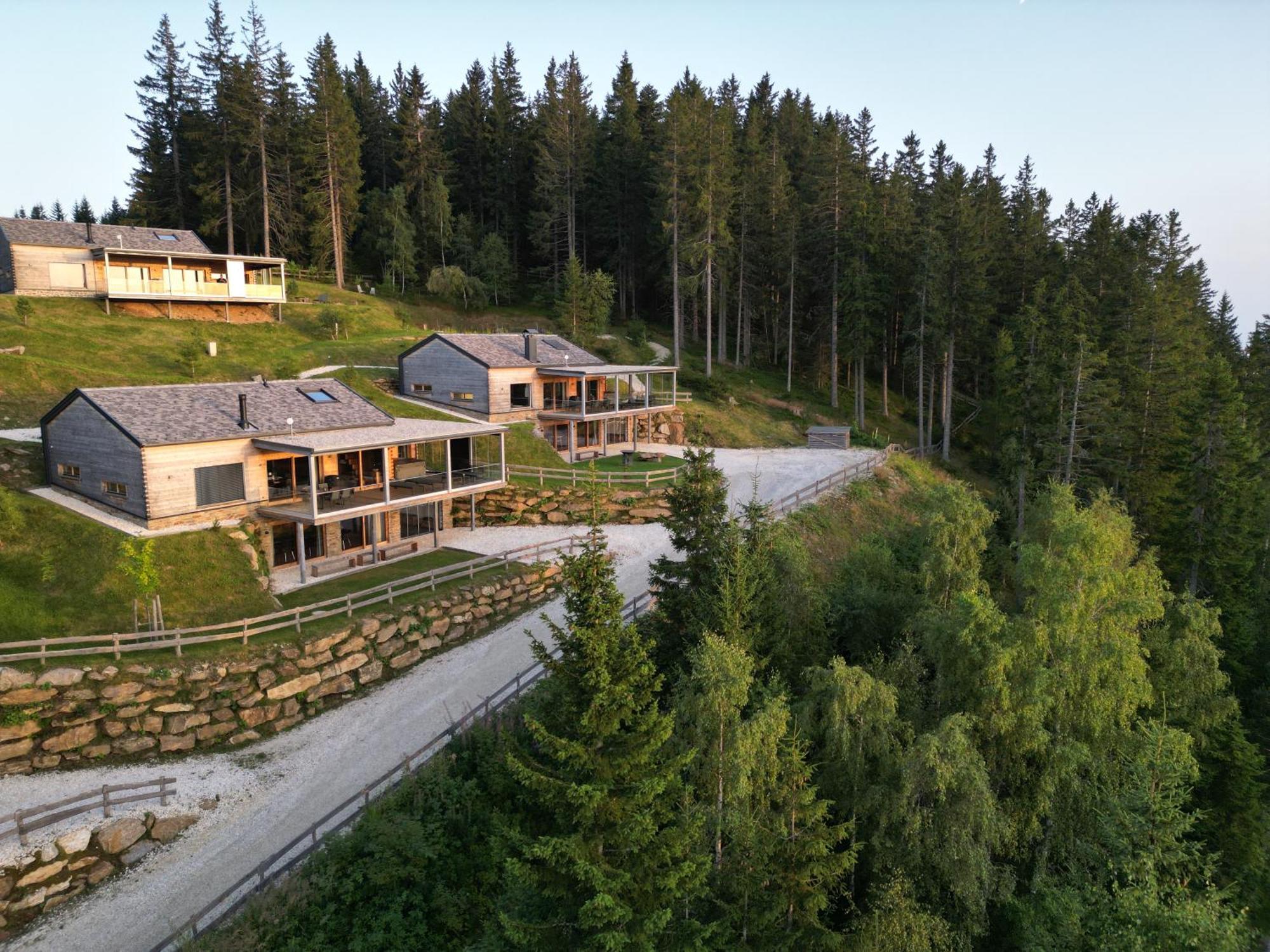 Brandlalm Chalets Gundisch Exterior foto